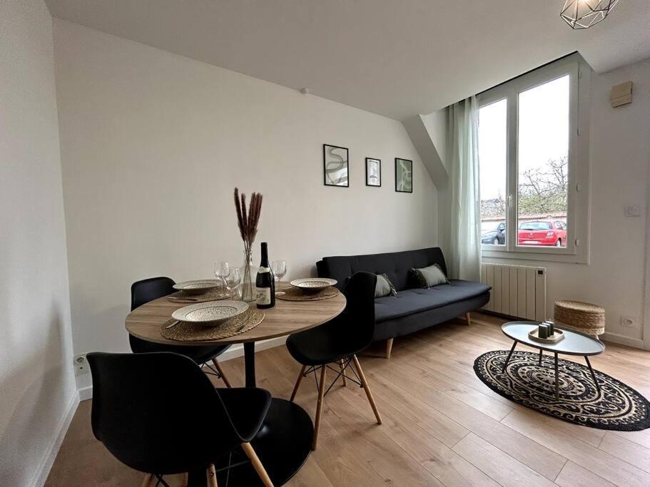 Logement Neuf - Proximite Centre Bourges Luaran gambar