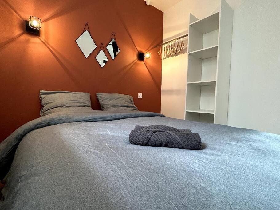 Logement Neuf - Proximite Centre Bourges Luaran gambar