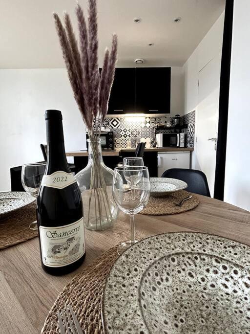 Logement Neuf - Proximite Centre Bourges Luaran gambar